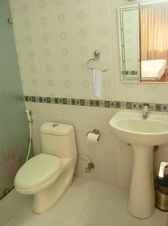 העיר בנגלור Serene Boutique Hotel מראה חיצוני תמונה