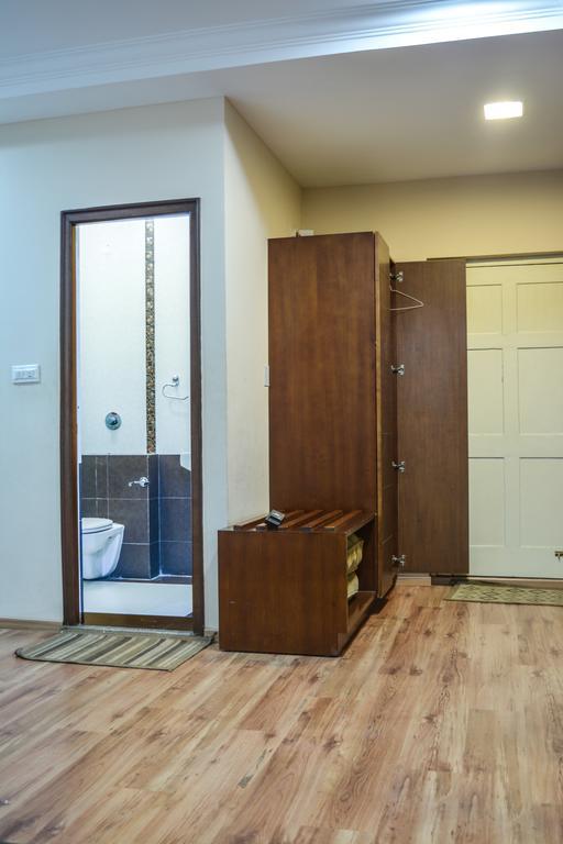 העיר בנגלור Serene Boutique Hotel מראה חיצוני תמונה